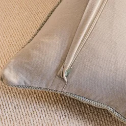 Amparo Lumbar Pillow