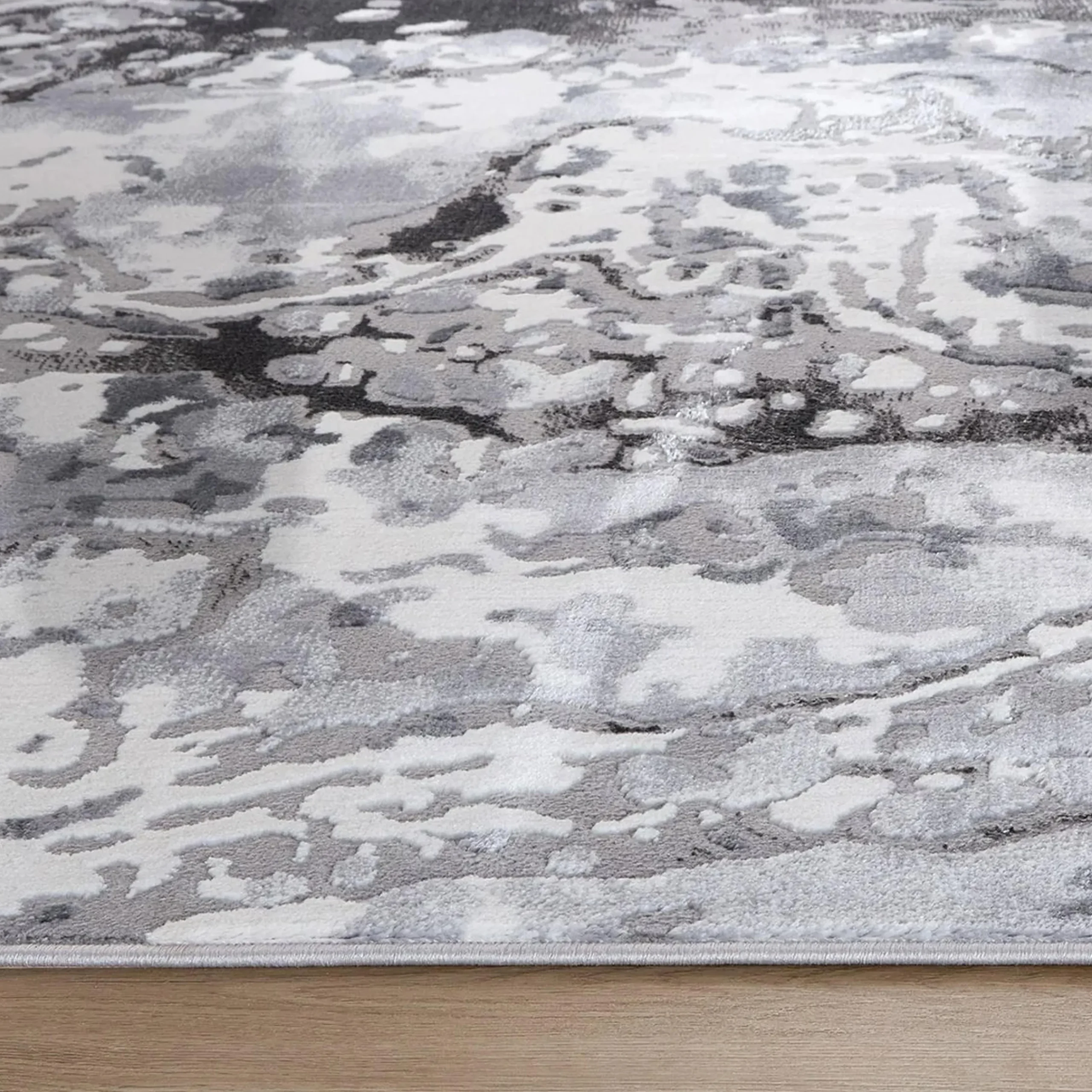 Aneguin Rug