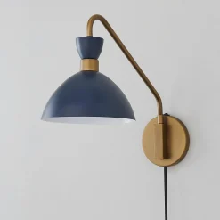 Arendelle Metal Swing Arm Sconce