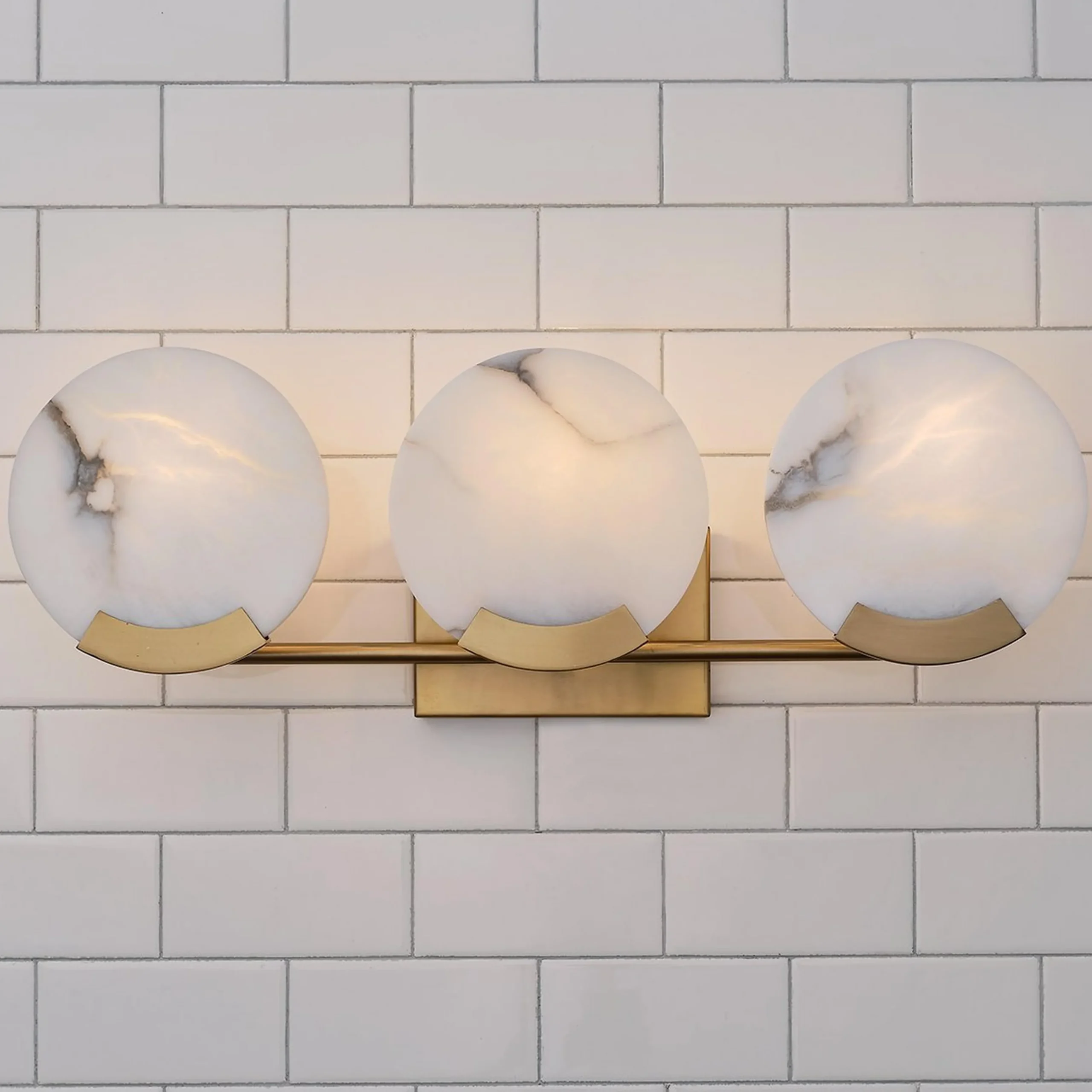 Balasa Vanity Light