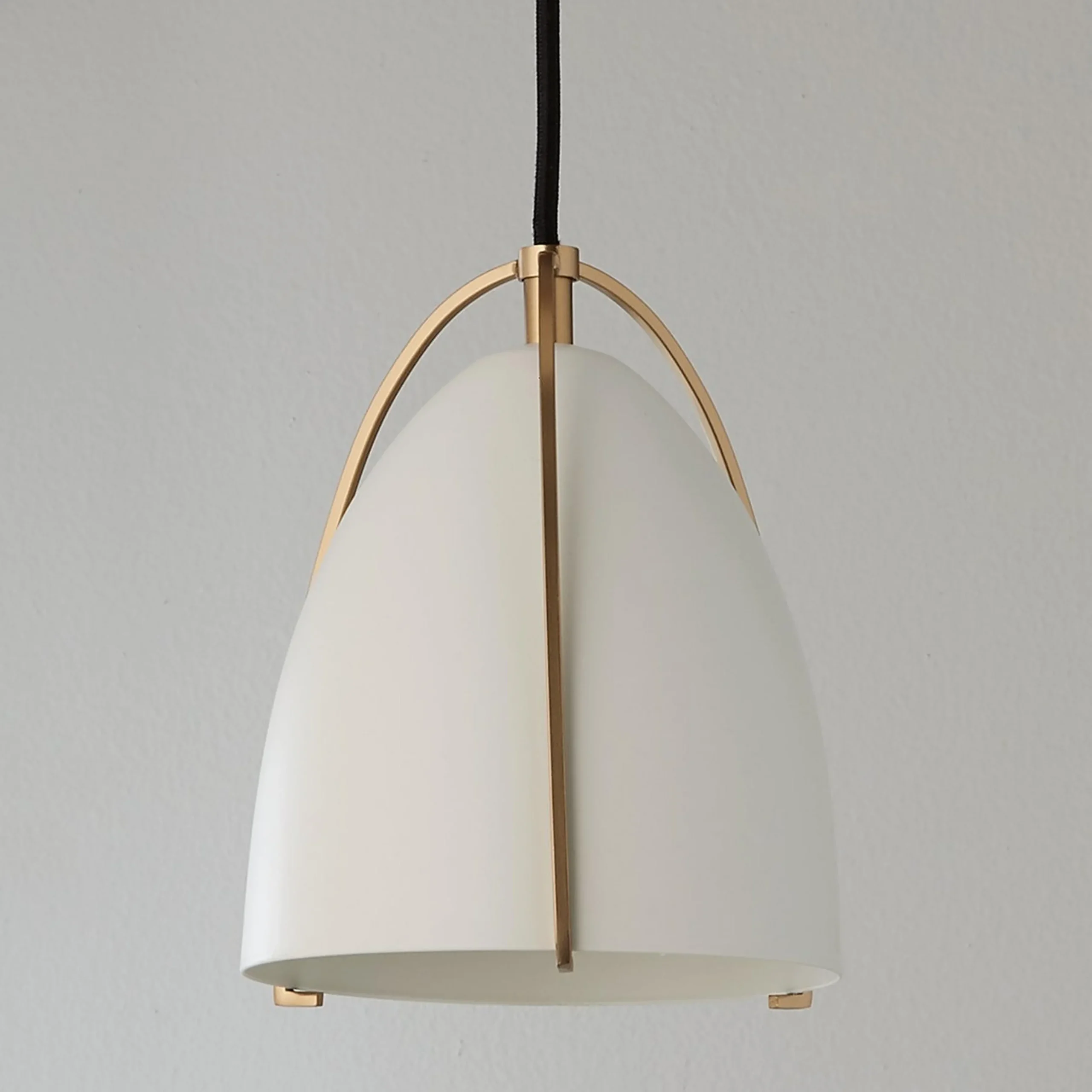 Bentlee Pendant - Small