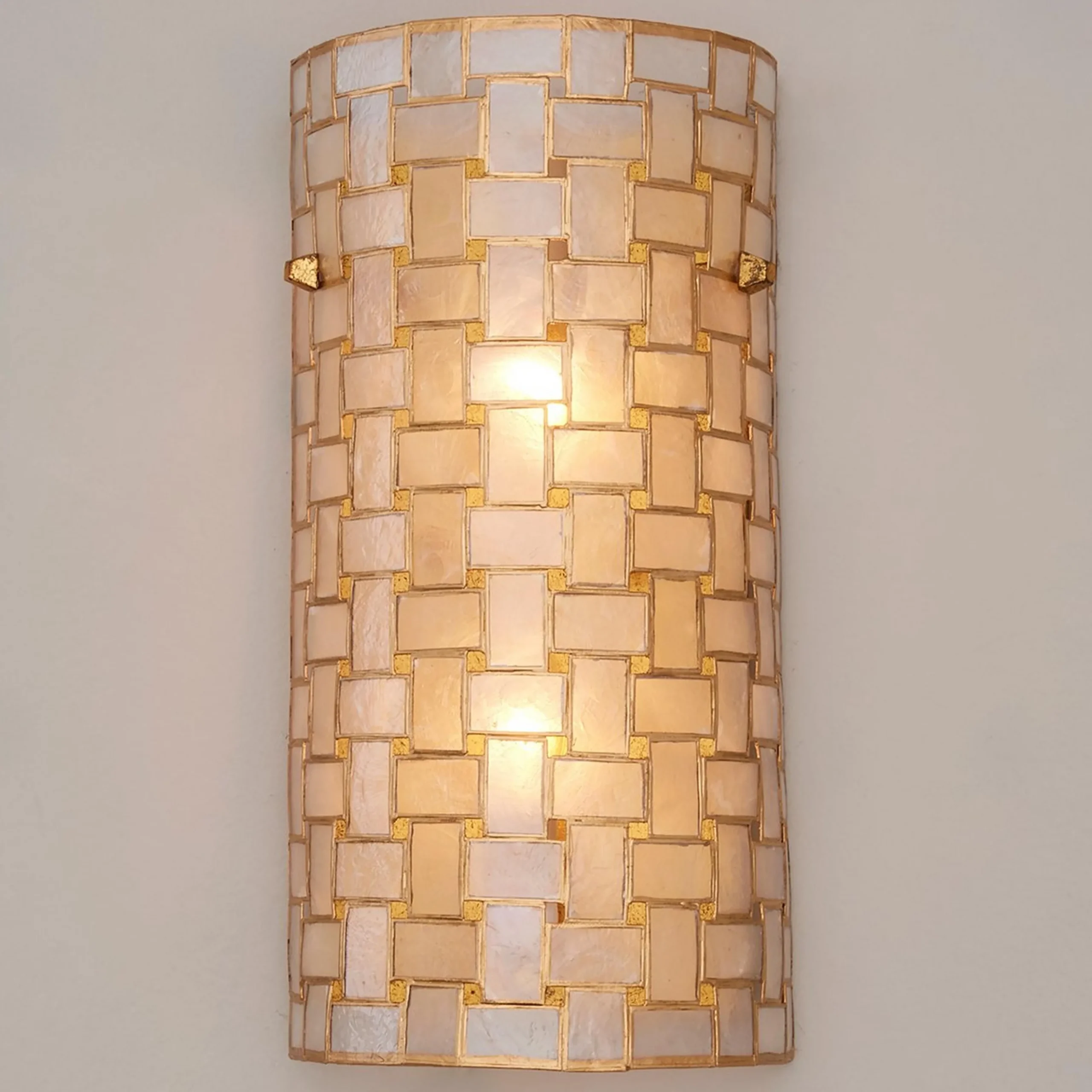 Captiva Shaken Shell Sconce