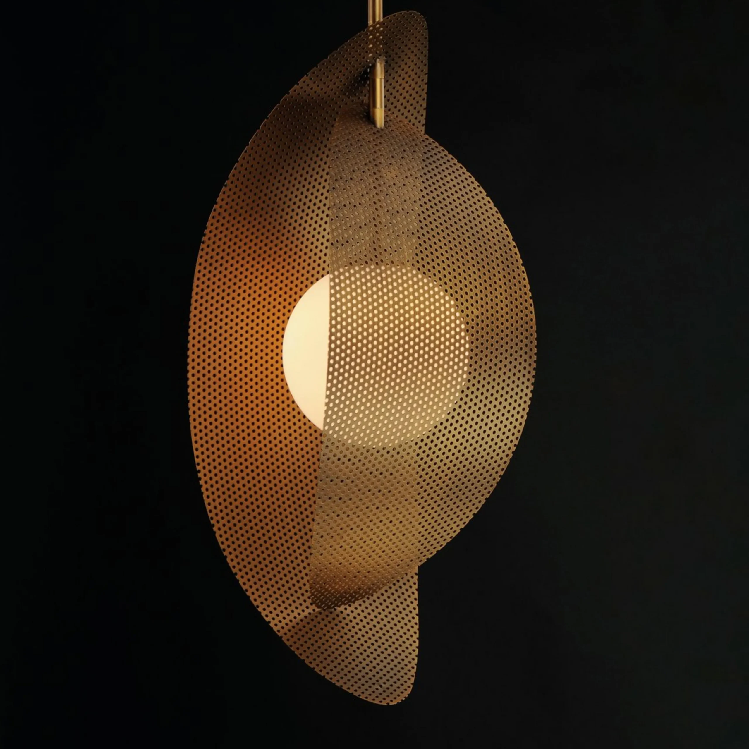 Clairmore Pendant