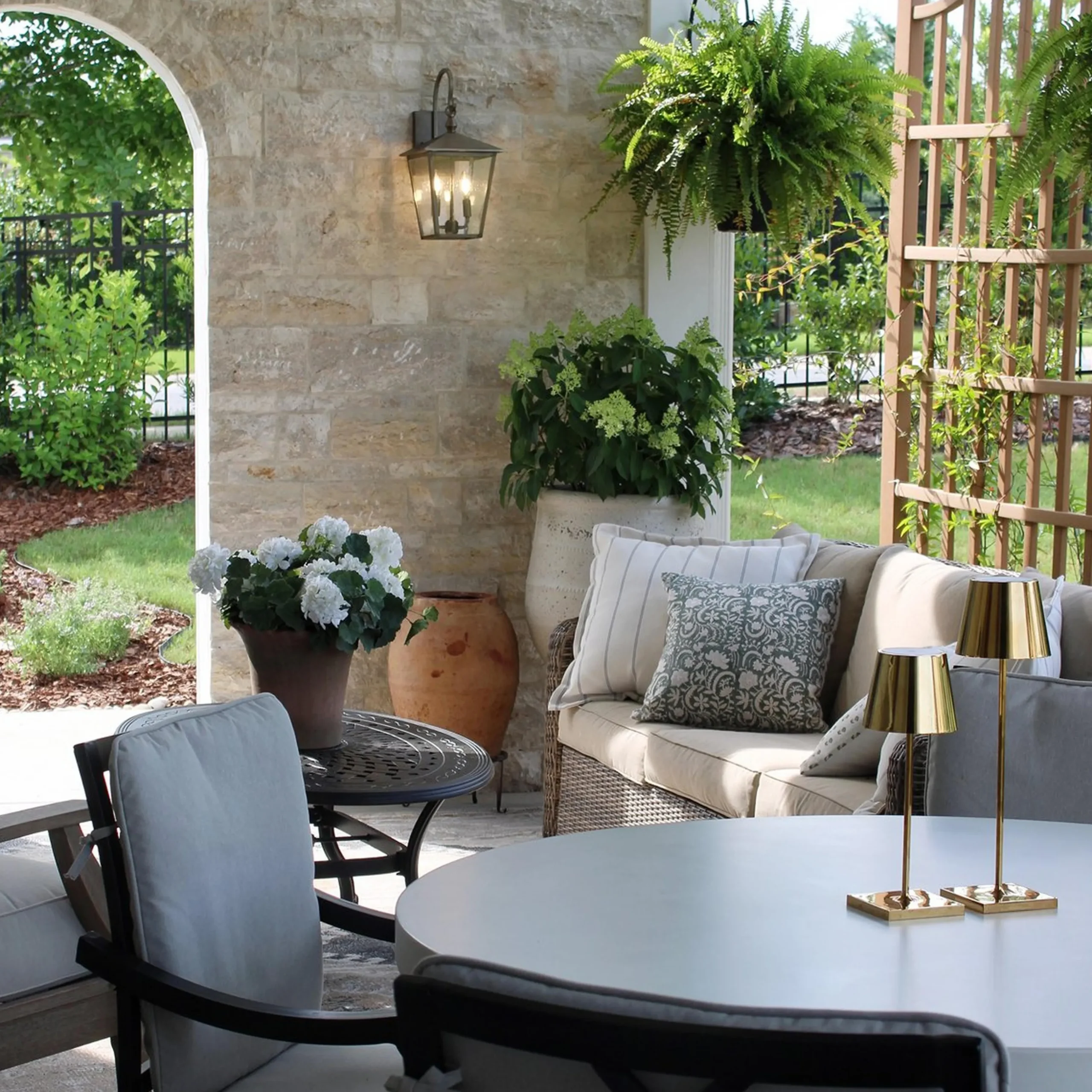 Classic Caroline Outdoor Sconce - Large