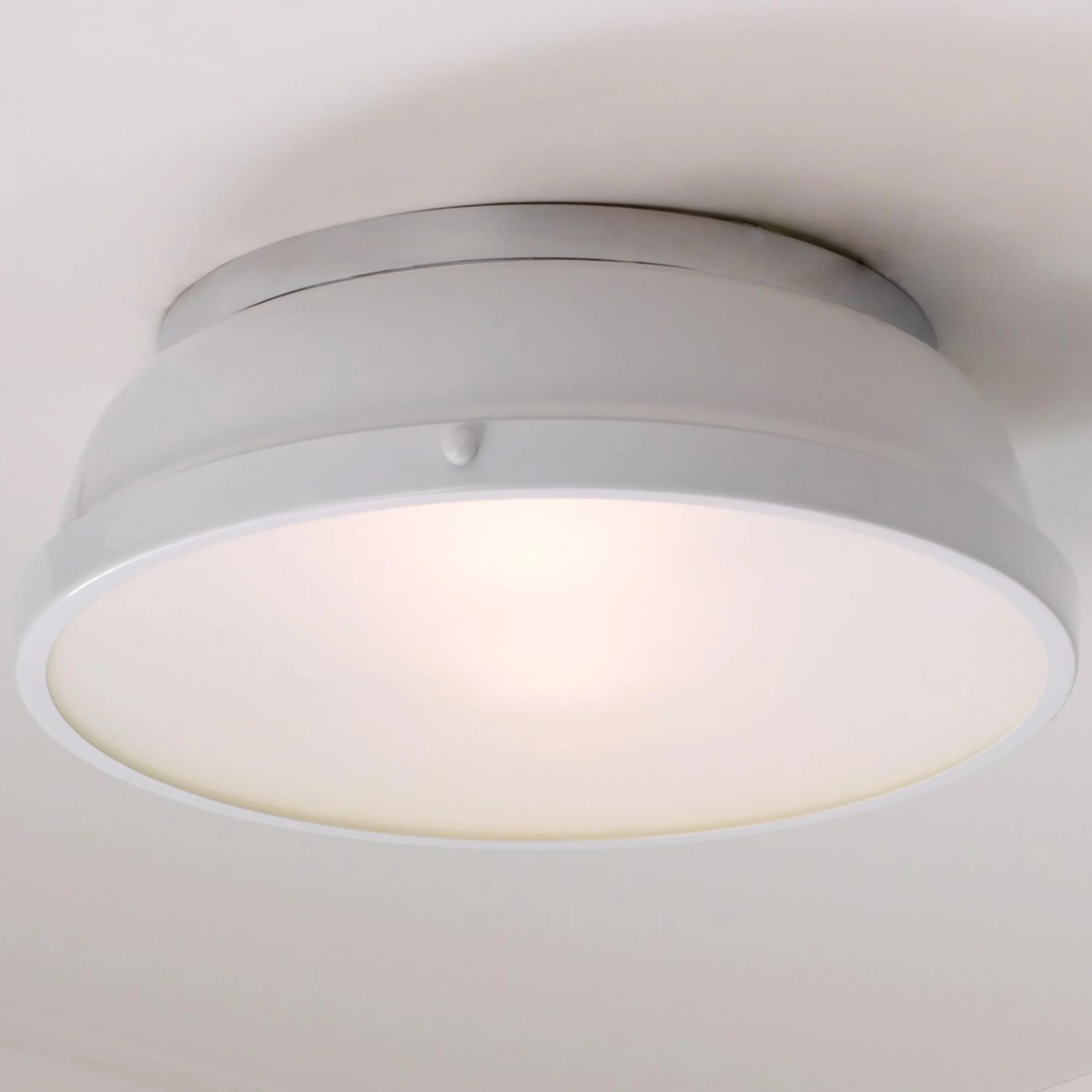 Classic Dome Enameled Ceiling Light