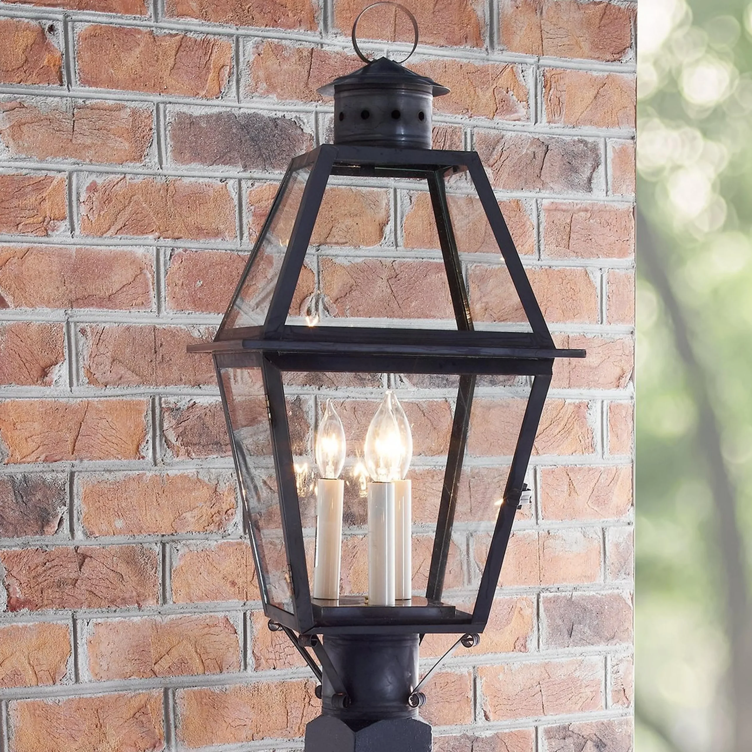 Colonial Metalcrafts Richmond Outdoor Post Light