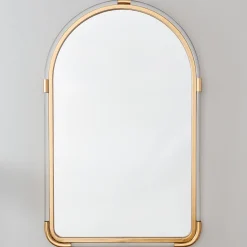 Dorthea Mirror