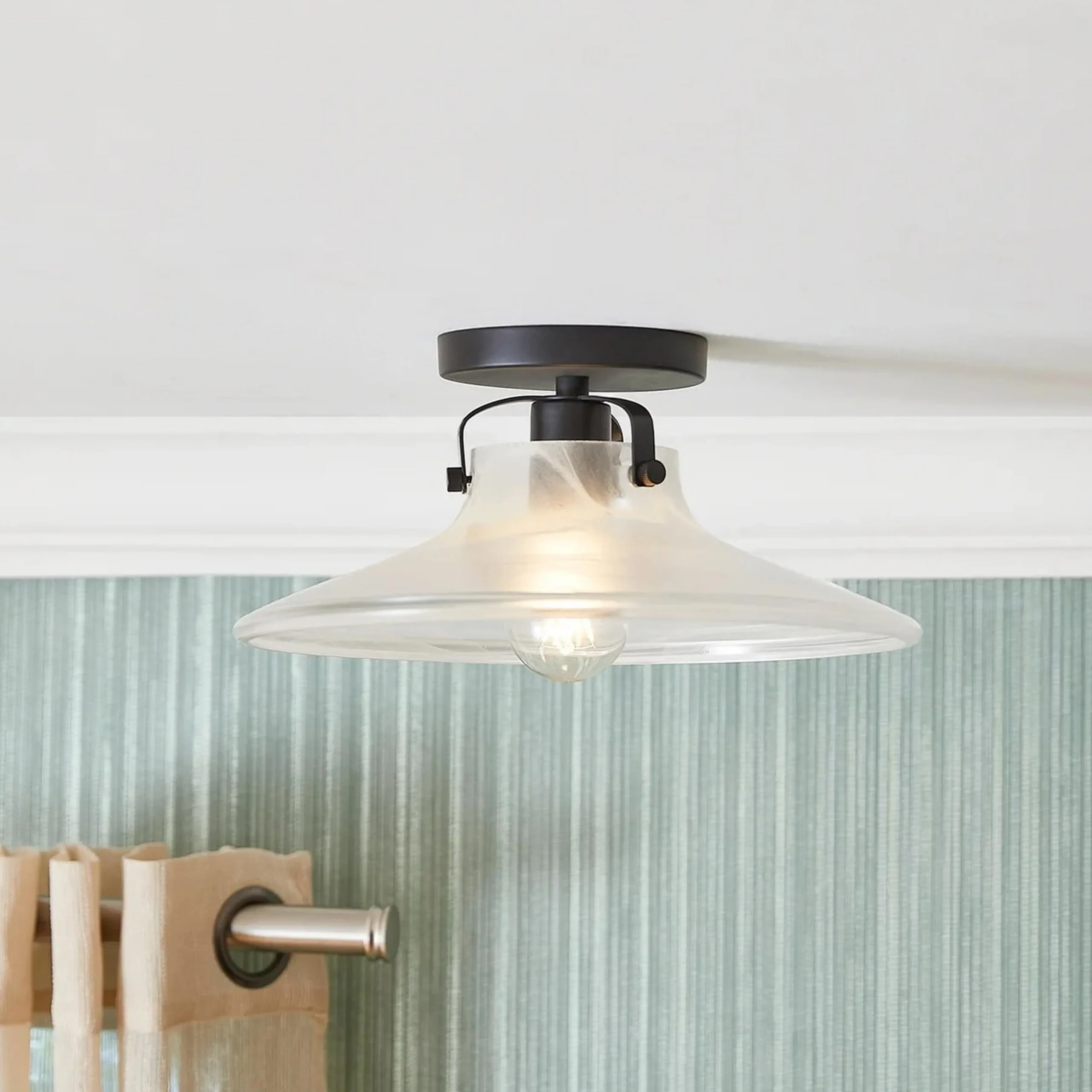Elouan Convertible Ceiling Light