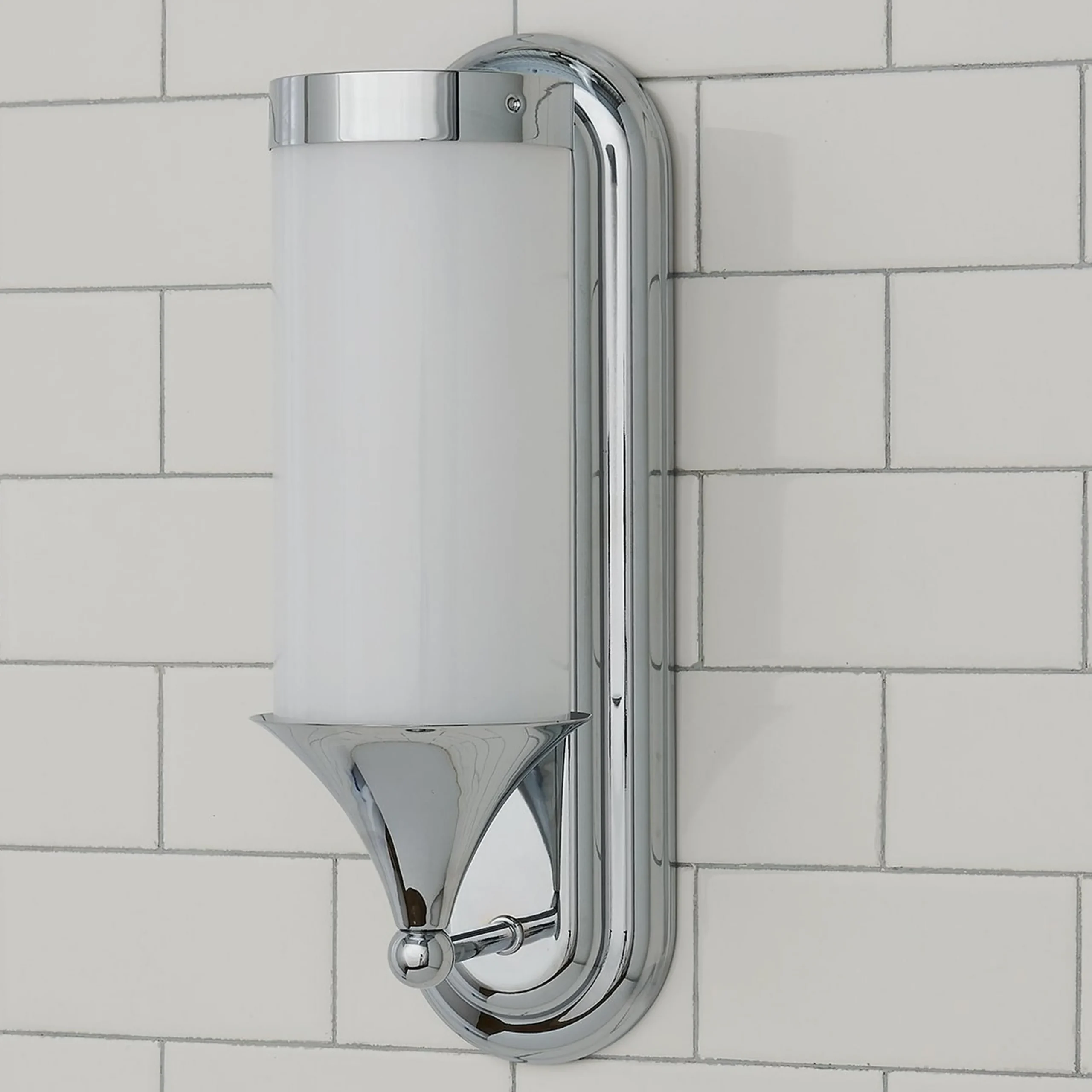 Erin & Ben Co. Flatiron Tall Bath Sconce