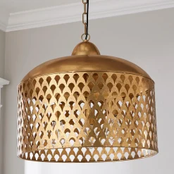 Fan Screen Metal Pendant
