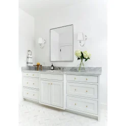 Gloriosa Single Sconce