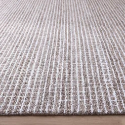 Janice Hand-Hooked Indoor/Outdoor Rug