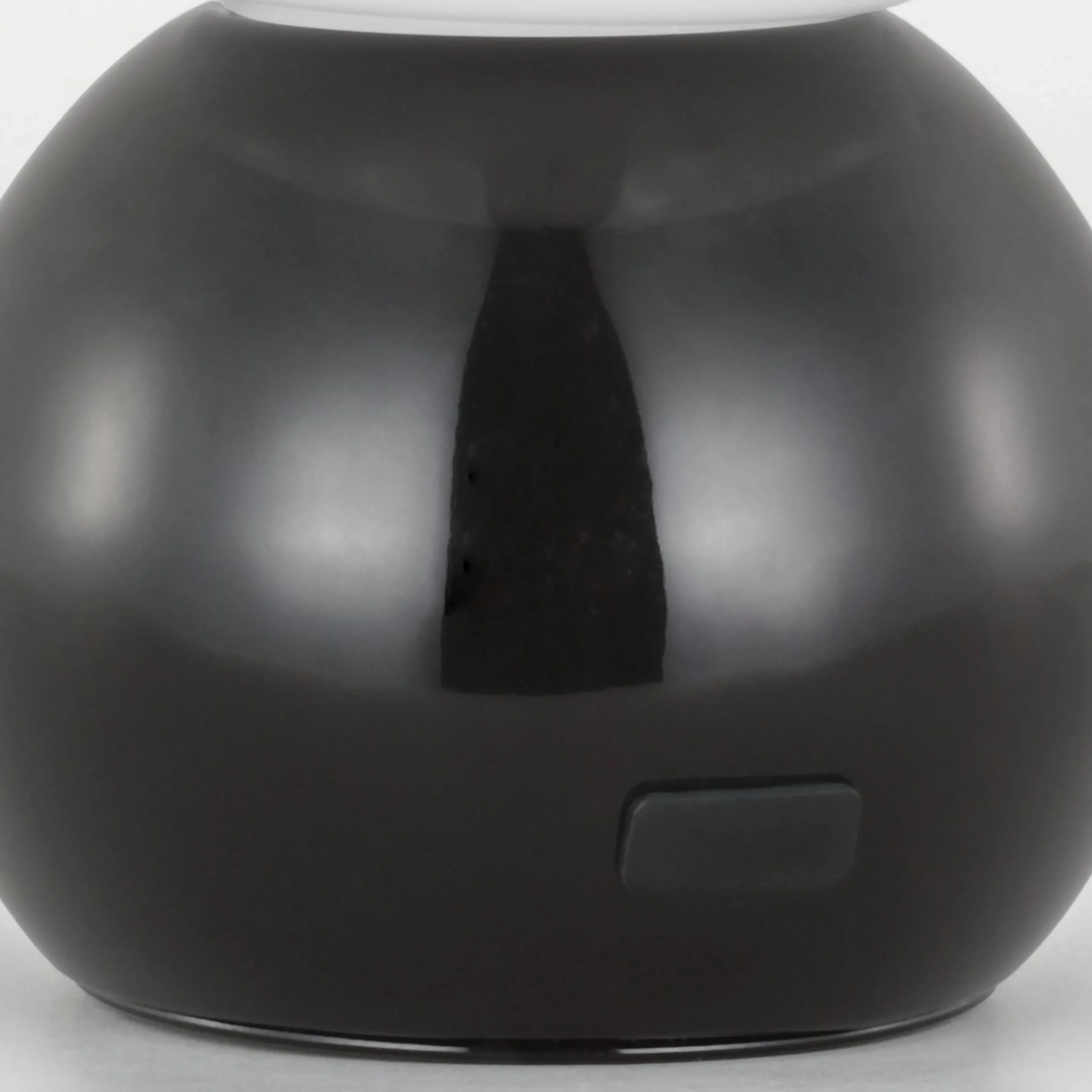 kate spade new york Suki Cordless LED Table Lamp