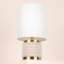 Labrador Table Lamp