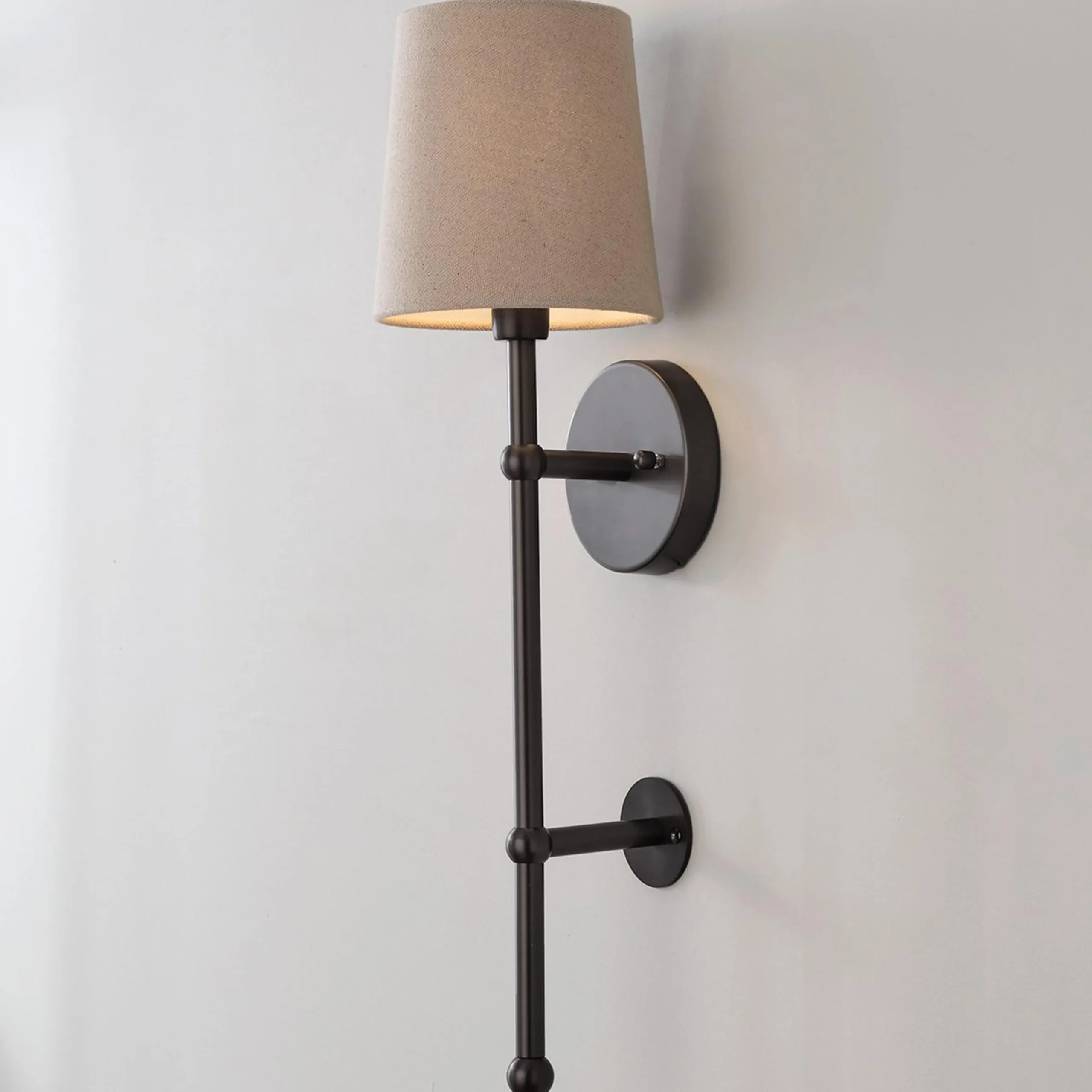 Lester Sconce