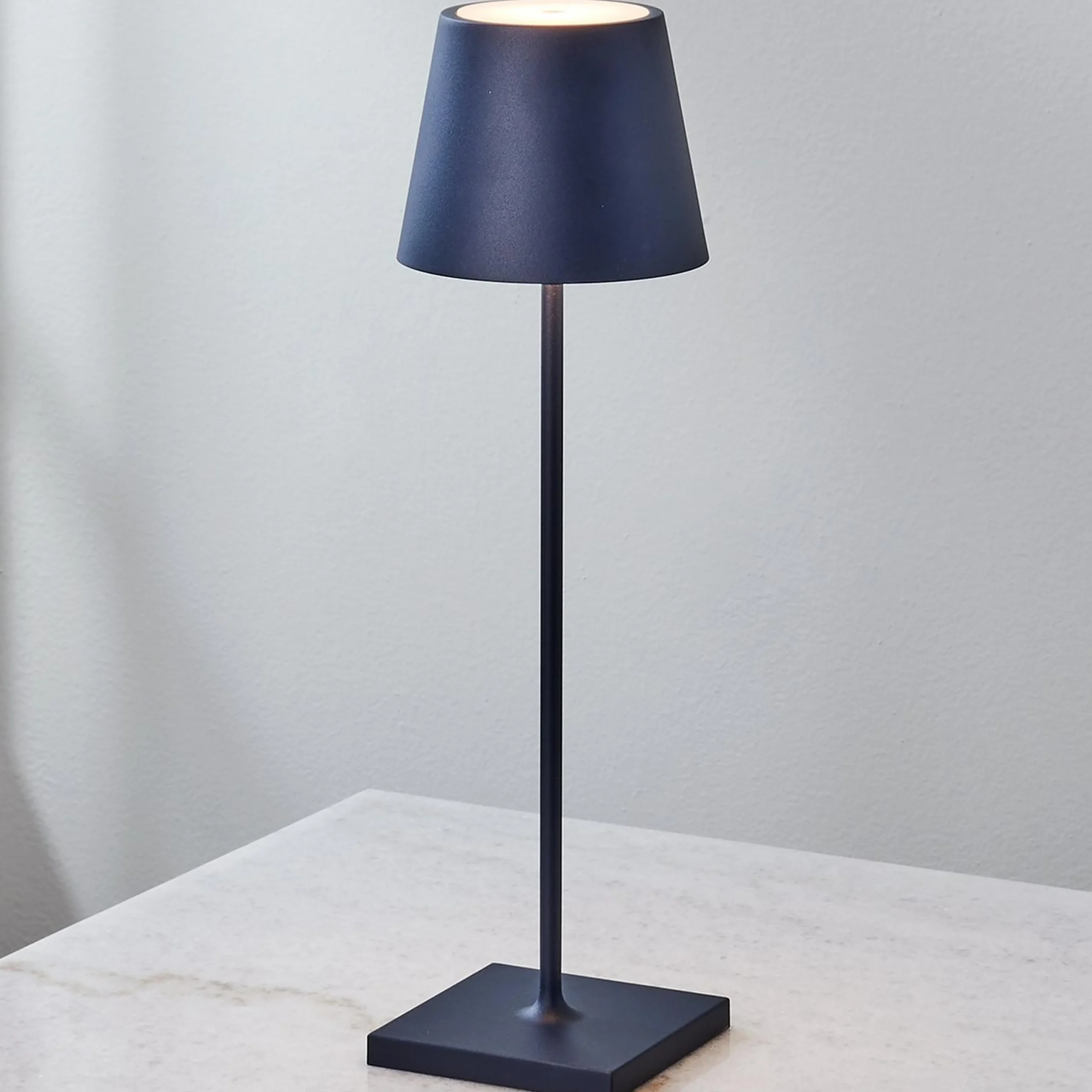 Lucy Cordless Table Lamp