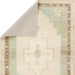 Mikkola Hand-Tufted Rug