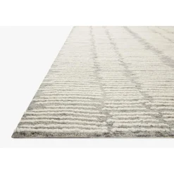 Mulchenly Hand-Tufted Rug