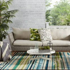 Ollie Hand-Tufted Indoor / Outdoor Rug