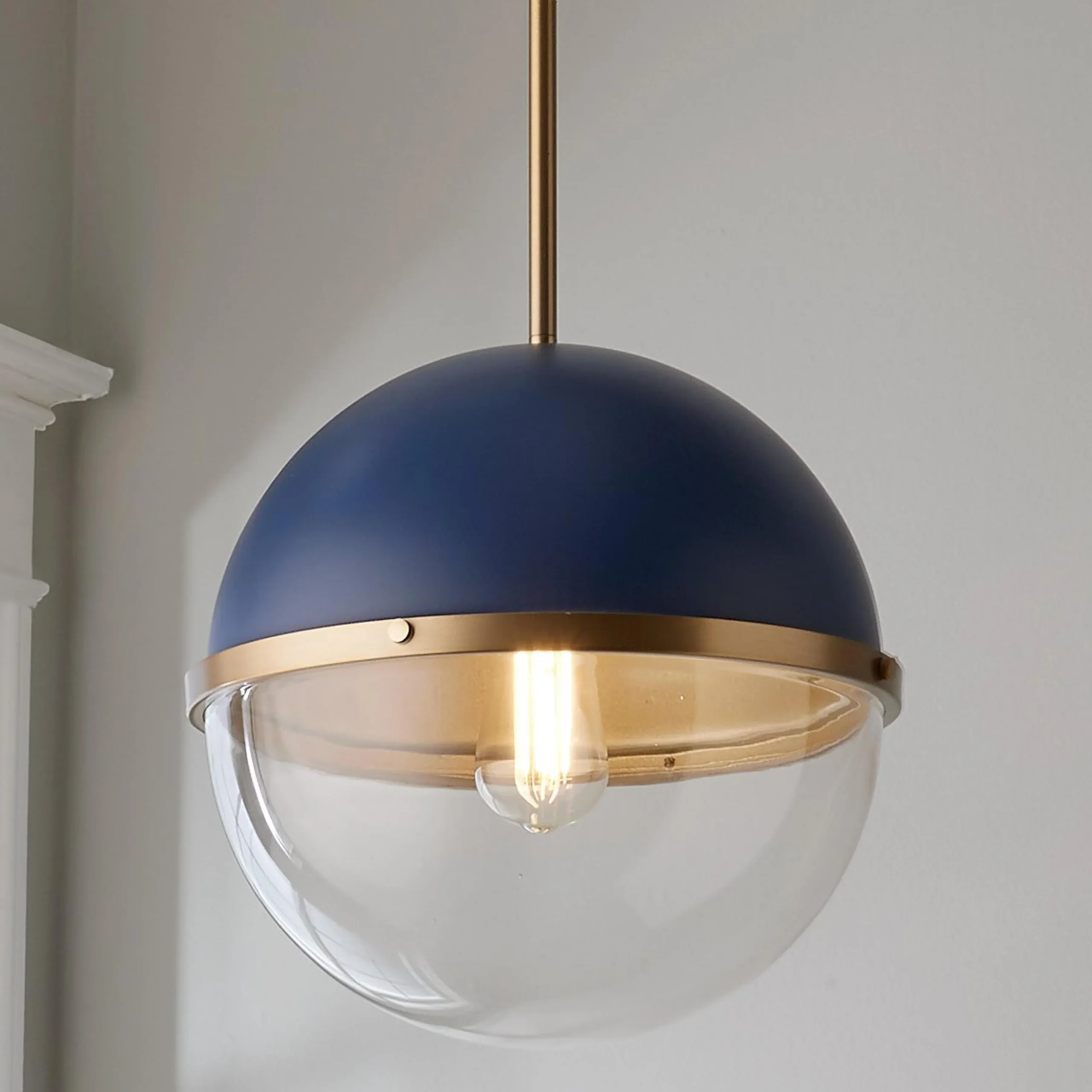 Reiss Pendant