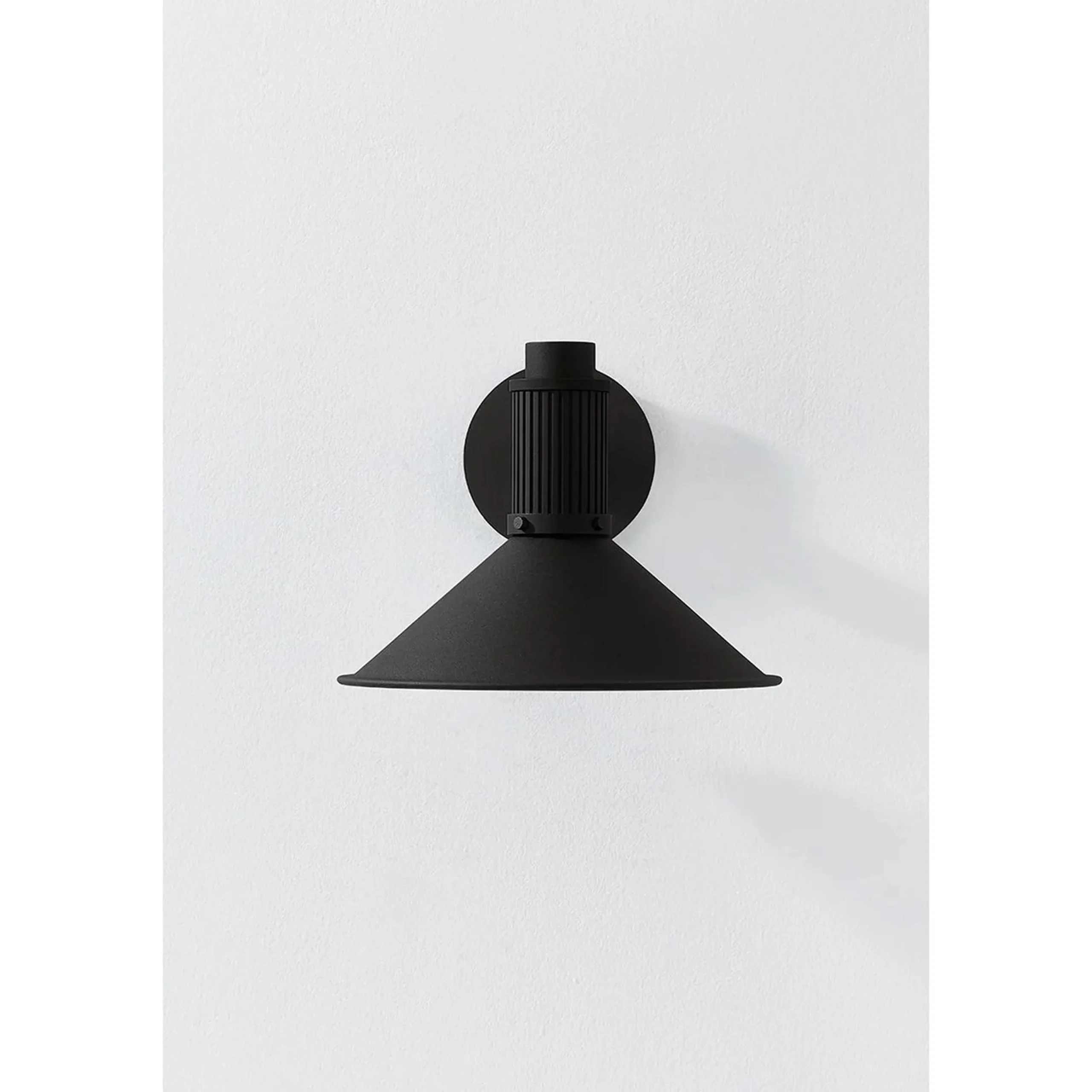 Rocky Outdoor Sconce - Small