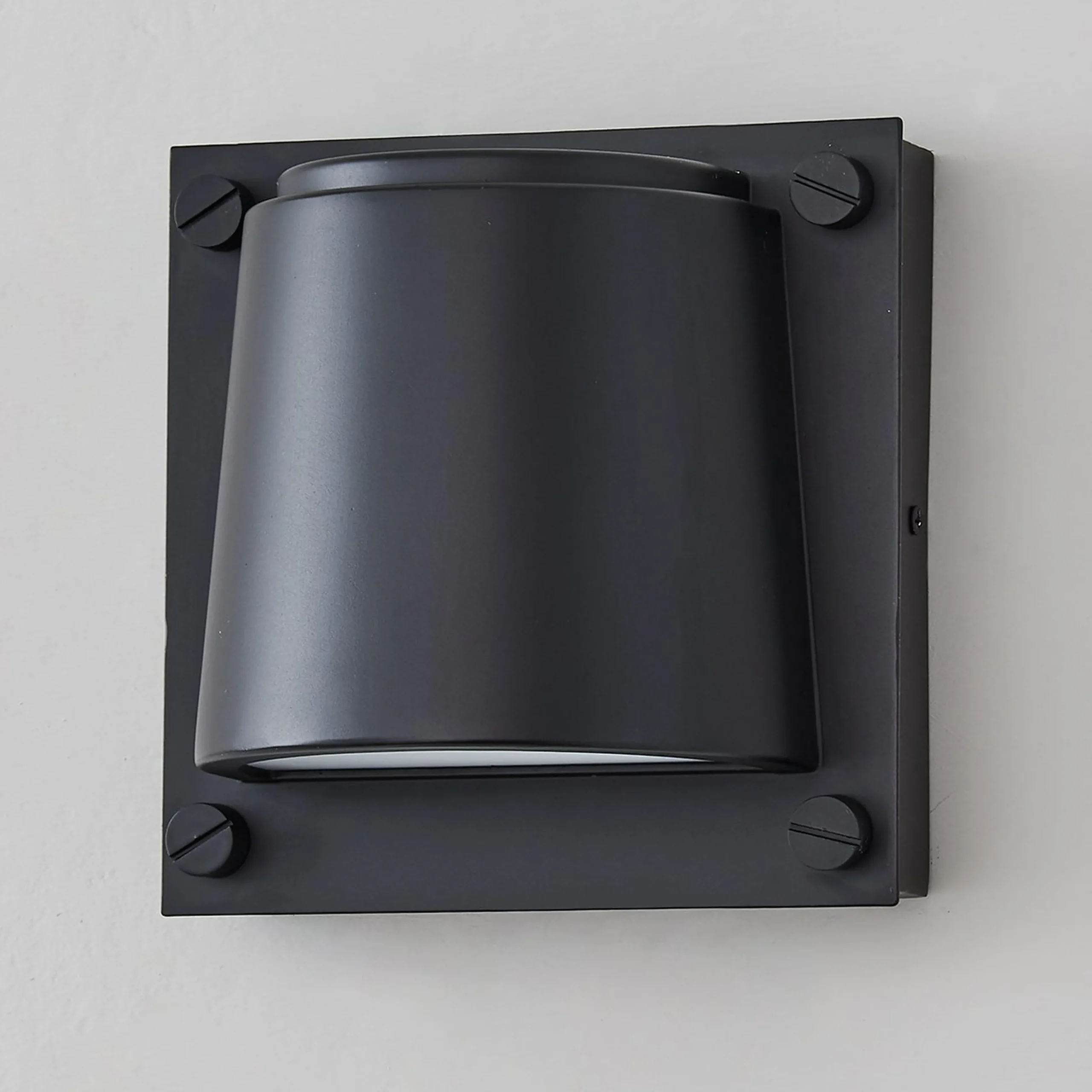 Seymour Sconce