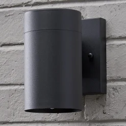 Sleek Minimalist Outdoor Sconce