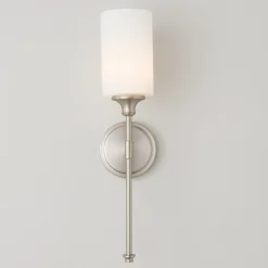 Tracie Classic Sconce