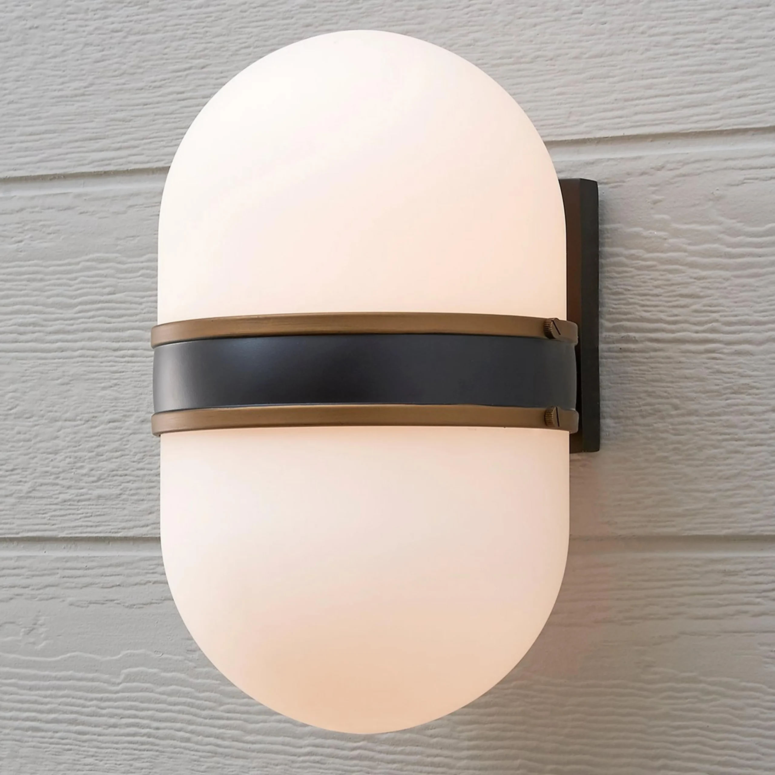 Tri Band Outdoor Sconce - Large