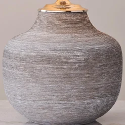 Trompa Table Lamp