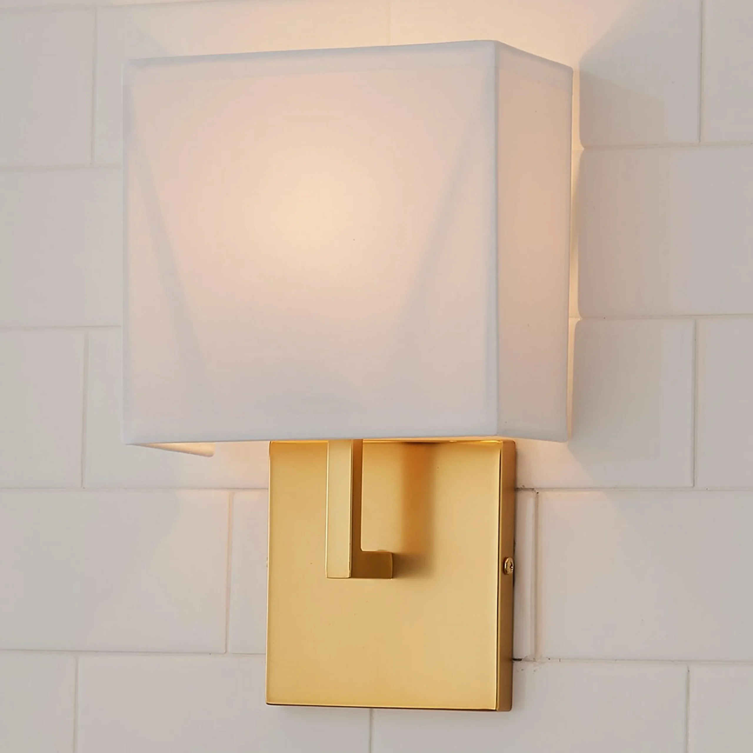 Uptown Bath Sconce