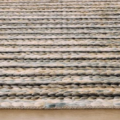 Usulutan Handwoven Indoor / Outdoor Rug