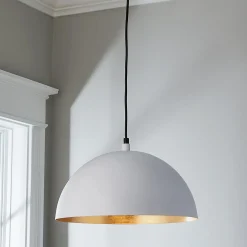 Verve Shell Pendant - Small
