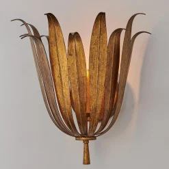 Vicenzio Leaf Sconce