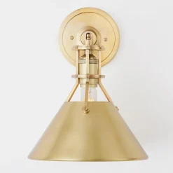 Xerxes Swing Arm Sconce - Small