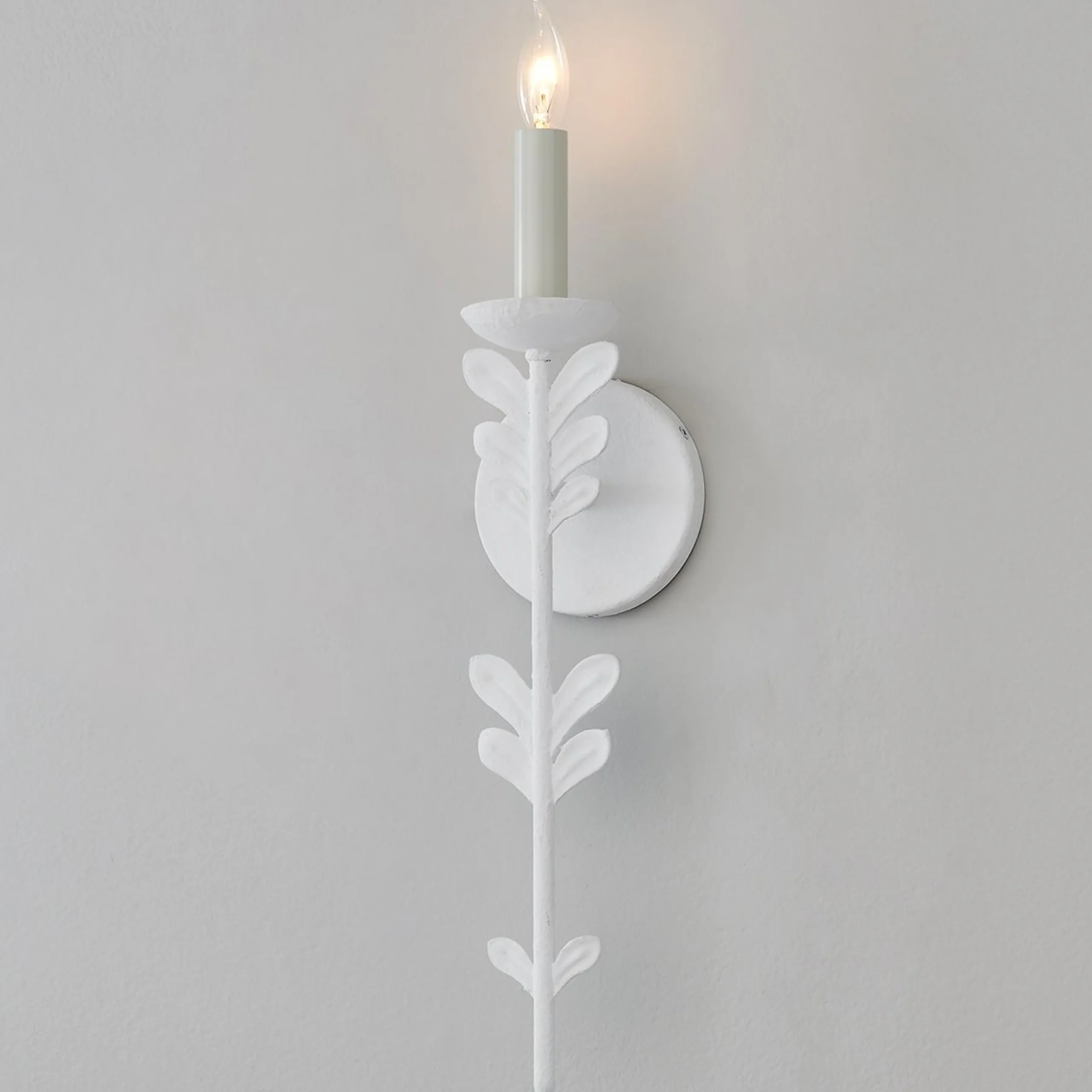 Zenoba Sconce