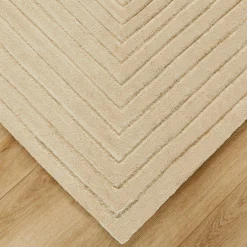 Zyron Hand-Tufted Rug